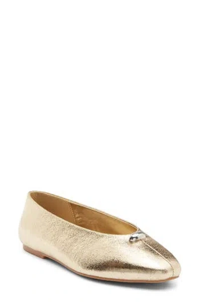 Abound Hayden Flat In Gold Metallic