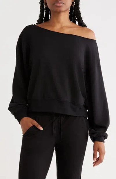 Abound Loved Off-the-shoulder Fleece Sweatshirt In Black