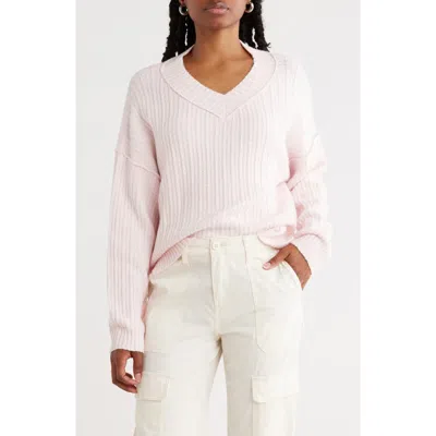 Abound V-neck Sweater In Pink