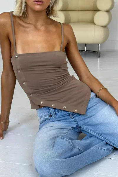 Abrand Heidi Snap Top Sand In Brown