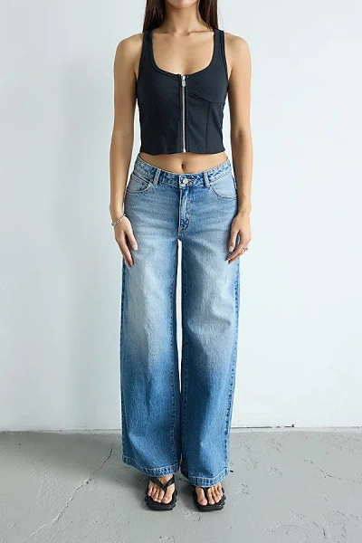Abrand Jeans 95 Wide Jean In Tamara, Women's At Urban Outfitters In Blue
