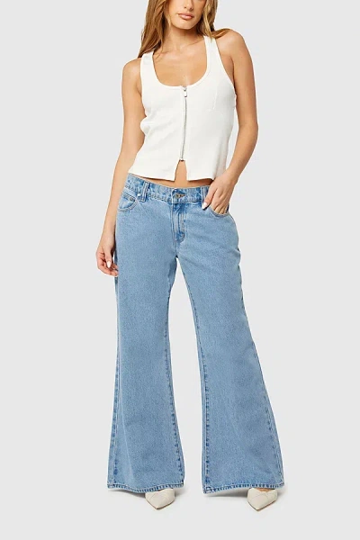 Abrand Jeans 99 Low Baggy Flare Petite In Gigi, Women's At Urban Outfitters
