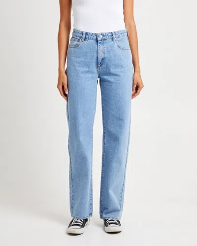 Abrand Jeans Carrie Jeans In Mid Blue