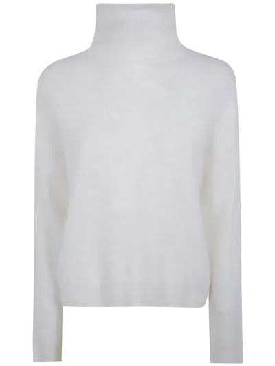 Absolut Cashmere Turtleneck Sweater "solange" In White