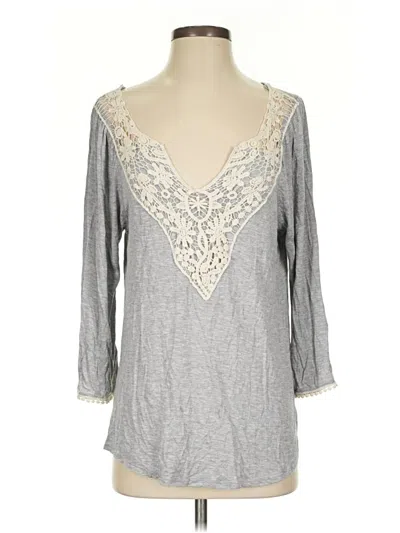 Pre-owned Absolutely Famous 3/4 Sleeve Top Gray V-neck Tops