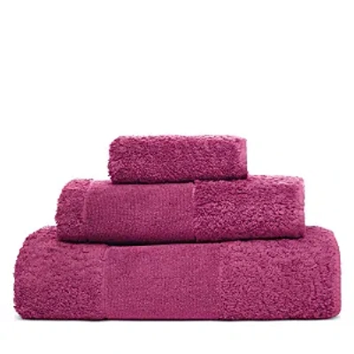 Abyss Super Line Bath Towel - 100% Exclusive In Baton Rouge