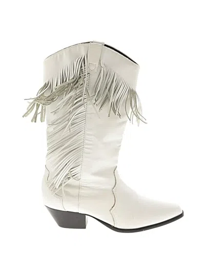 Pre-owned Acme Boots In White