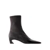 Acne Studios Women's Bano Boots In Black