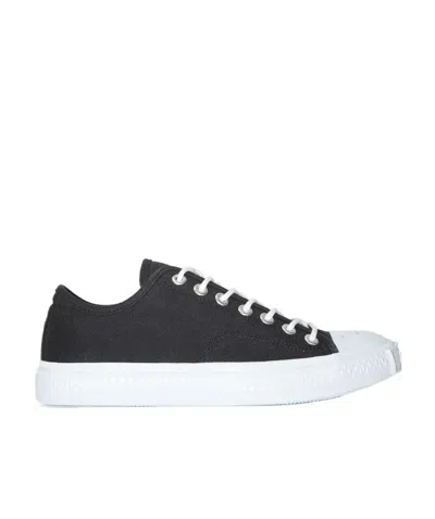 Acne Studios Contrasting Toe-cap Low-top Sneaker In Black