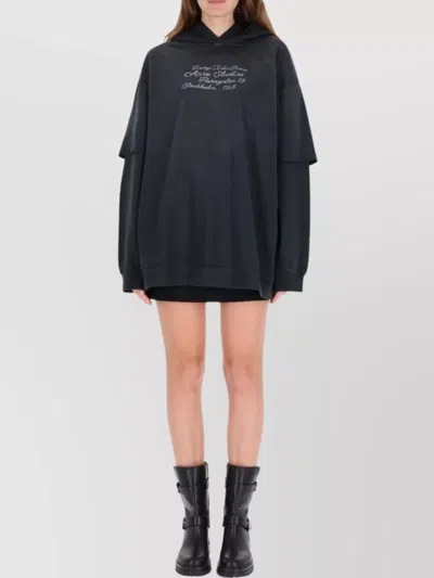 ACNE STUDIOS HOODED LONG SLEEVE PRINTED SWEATSHIRT