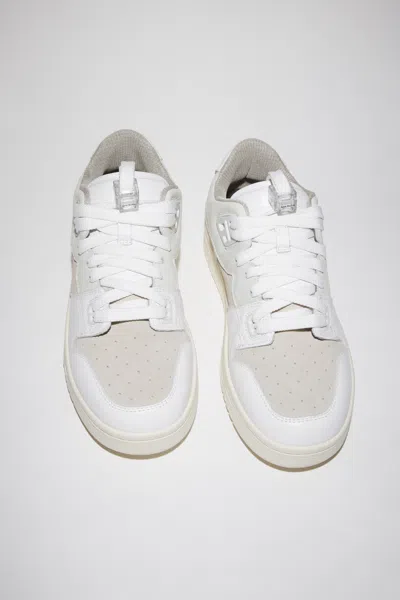 Acne Studios Low Top Leather Sneakers In White,off White