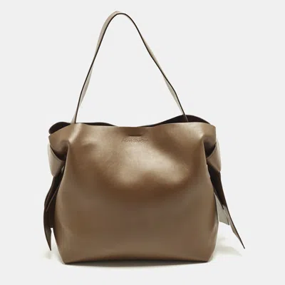 Pre-owned Acne Studios Musubi Midi Brown Leather Shoulder Bag