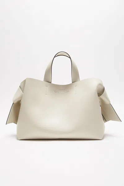 Acne Studios Musubi Midi Tote In White,black