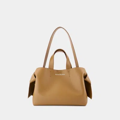 Acne Studios Musubi New R Shopper Bag In Brown