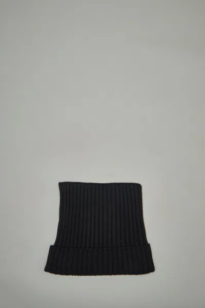 Acne Studios Ribbed Square Beanie In Black