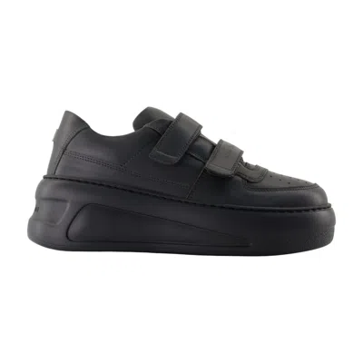 ACNE STUDIOS ACNE STUDIOS STEFFEY U FRIEND RAISE TONAL SNEAKERS