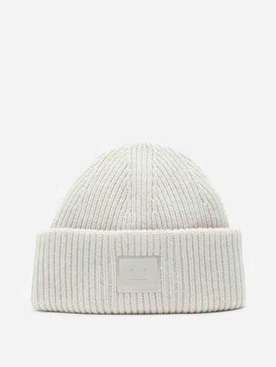 Acne Studios Ribbed Face-patch Beanie Hat In Neutral
