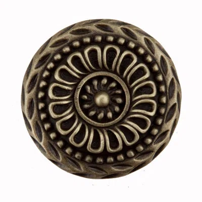 Acorn Lace Circle Cabinet Knob In Antique Brass