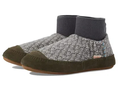 Acorn Polar Pair Slipper Socks Women's Ash Fleece Lined Slip On Shoes Jobb542 In Gray
