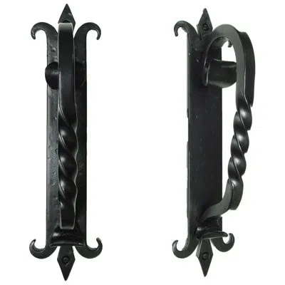 Acorn Spanish Coat Of Arms Door Pull In Flat Black