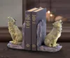 Actifo Howling Wolves Bookend Set - Multicolor