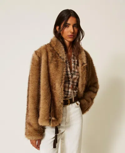 Actitude By Twinset Blouson Myfo En Fausse Fourrure In Natural Beige "oak"