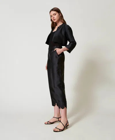 Actitude By Twinset Pantalon En Sergé Avec Broderie Anglaise In Black