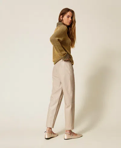 Actitude By Twinset Pantalon Motard Effet Cuir In Neutral
