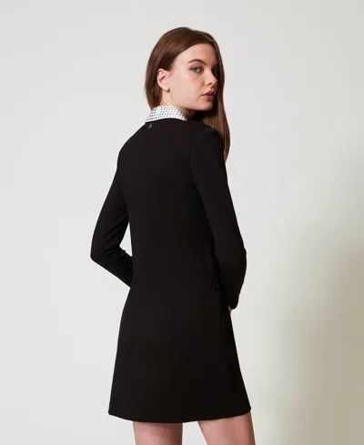 Actitude By Twinset Robe Courte Avec Col Et Strass In Black