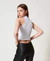 Actitude By Twinset Top Sans Manches Avec Col Montant In White