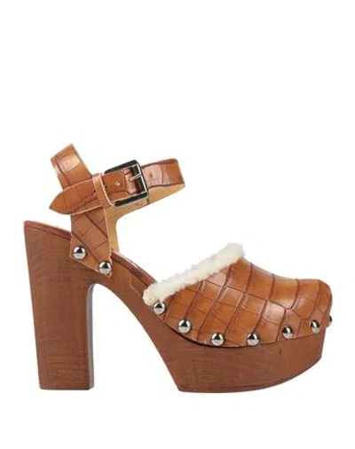 Actitude By Twinset Woman Mules & Clogs Tan Size 7 Leather In Brown