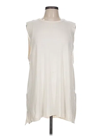 Pre-owned Active By Old Navy Sleeveless T-shirt In Ivory