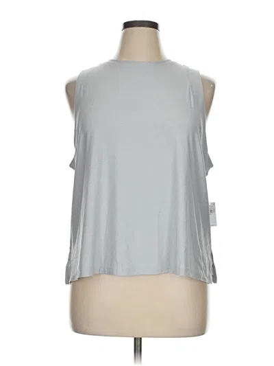 Pre-owned Active By Old Navy Sleeveless T-shirt In Silver