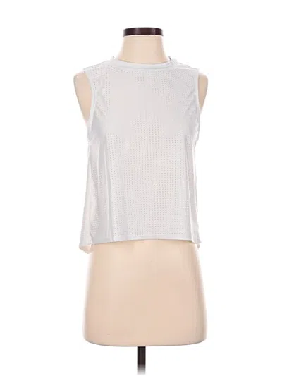 Pre-owned Active By Old Navy Sleeveless T-shirt In Silver