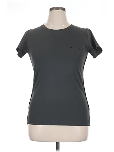 Pre-owned Active T-shirt In Gray