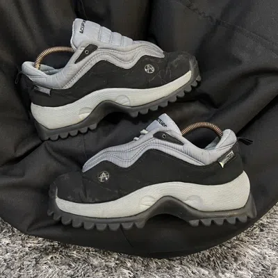 Pre-owned Acupuncture 1990s Very Archive Shoe - № 5024 In Gray