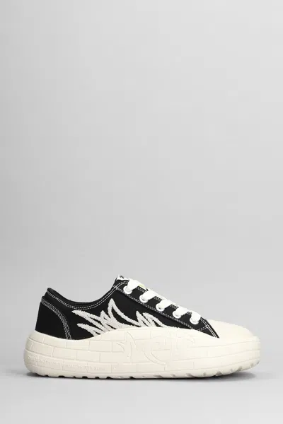Acupuncture Nyu Vulc G2 Sneakers In Black Canvas