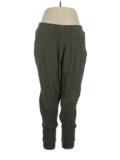 Pre-owned Aday Casual Pants In Green