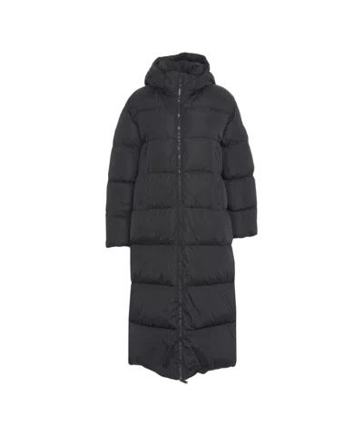 Add Long Ped Coat With Hood And Horizontal Quilting In Black