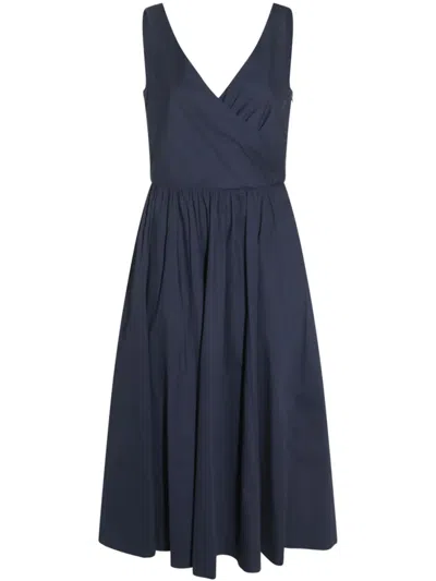 Add Dark Blue Dress In Deep Water