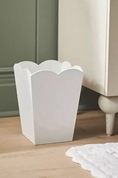 Addison Ross Lacquered Scallop Waste Bin In White