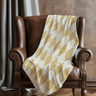 Addison Rugs Addison Machine Washable Sherpa Asb578 Diamonds Throw Blanket In Gold