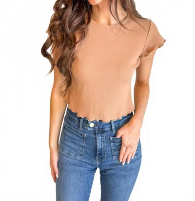 Adeline Mini Waffle Short Sleeve Top In Tan In Brown