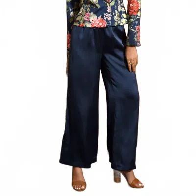 Adelyn Rae Britt Satin Pants In Navy Blue