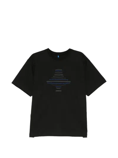 Ader Error Logo Embroidered T-shirt In Black