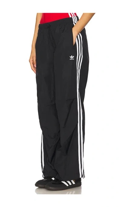 Adidas Originals 3 Stripe Parachute Pant In Black