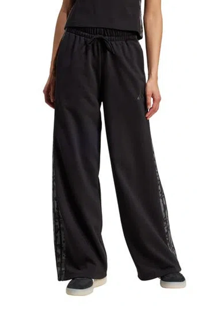 ADIDAS ORIGINALS ADIDAS 3-STRIPES OPEN HEM PANTS