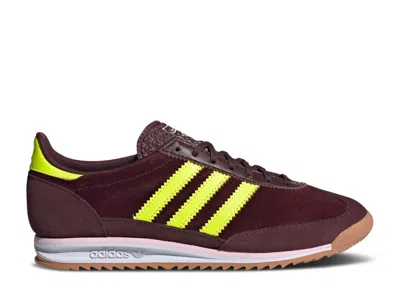 Adidas Originals Adidas Adidas Wmns Sl72 Og 'aurora Ruby Solar Yellow Velvet' In Red