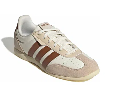 Adidas Originals Adidas Barreda Lo Sneaker In Neutral