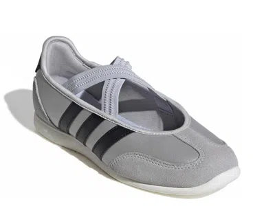 Adidas Originals Adidas Barreda Mary Jane Sneaker In Gray